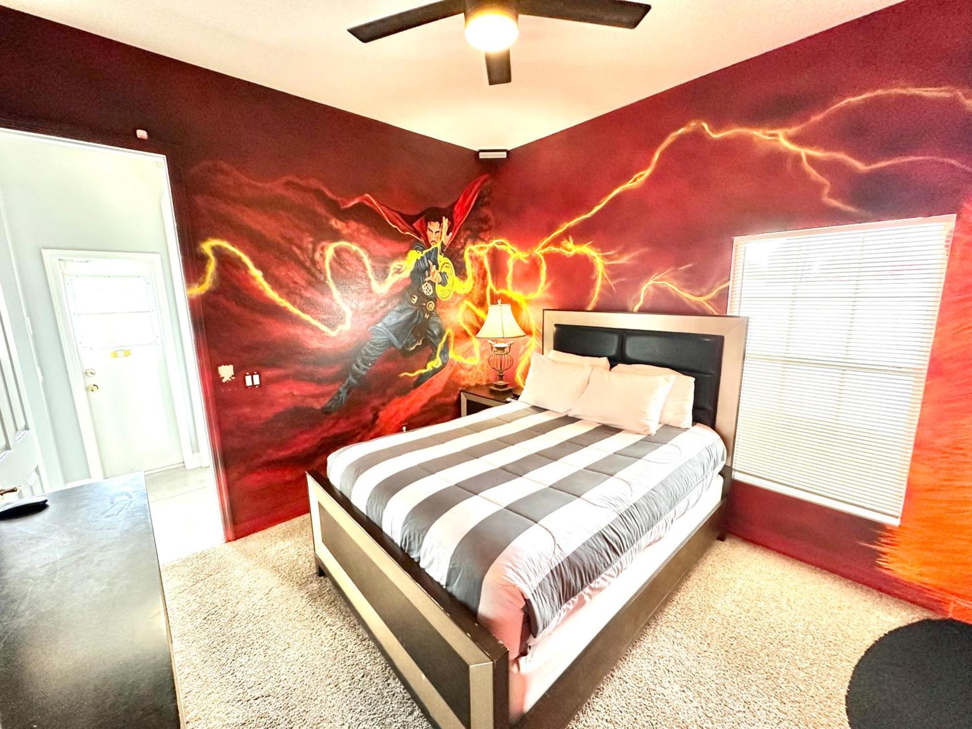 The Marvel Mansion 5br Pool Near World *